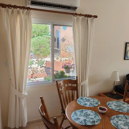 度假居 Eva Gardens Corner House With Pool And Garden Near Coral Bay