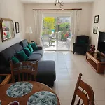 Σπίτι διακοπών Eva Gardens Corner House With Pool And Garden Near Coral Bay Πέγεια