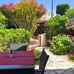 Σπίτι διακοπών Eva Gardens Corner House With Pool And Garden Near Coral Bay Πέγεια