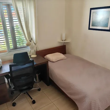 Eva Gardens Corner House With Stunning Garden And Huge Swimming Pool Next To Coral Bay Holiday home *