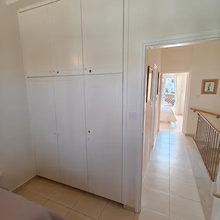 Eva Gardens Corner House With Stunning Garden And Huge Swimming Pool Next To Coral Bay Peyia